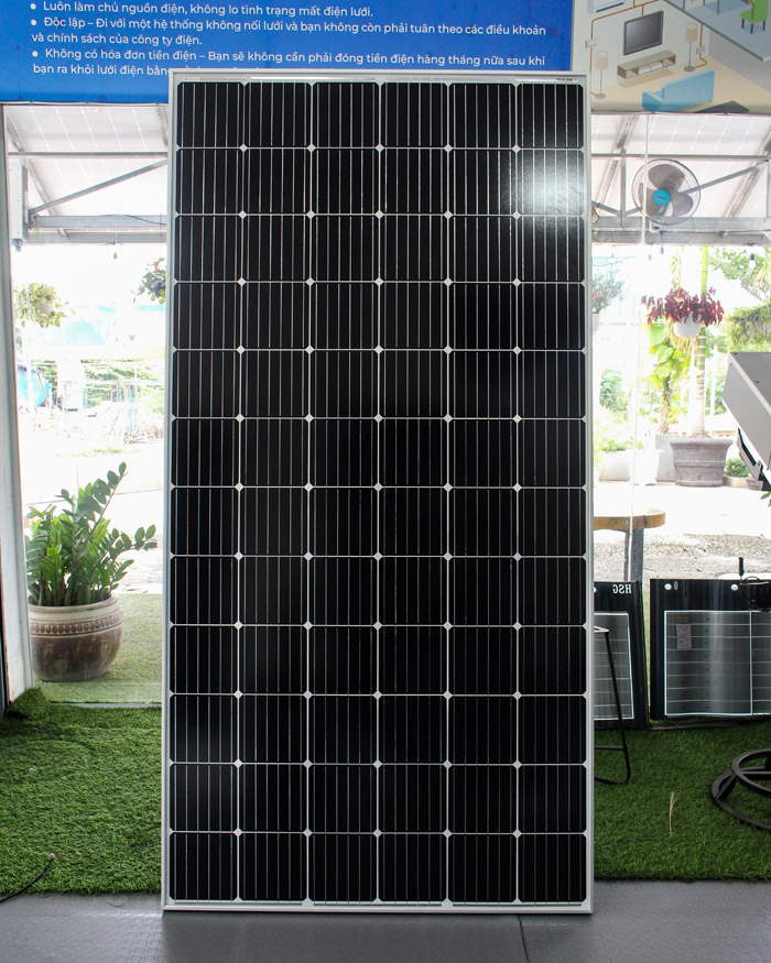Tấm pin năng lượng mặt trời đơn tinh thể công suất lớn 400W 1
